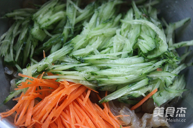 麻油海蜇丝的做法