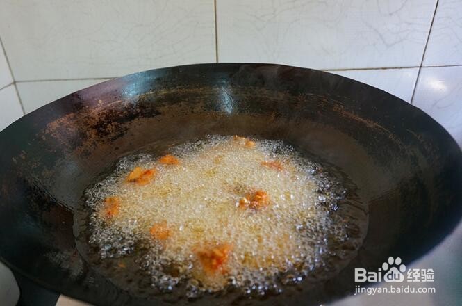 简单易学的芝麻香炒排骨的家常做法