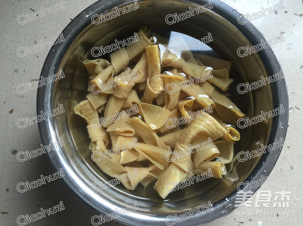 啤酒伴侣—香卤腐皮结