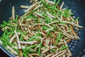 教你怎么做芦蒿炒香干