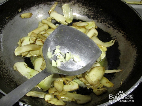 素炒松茸的制作方法