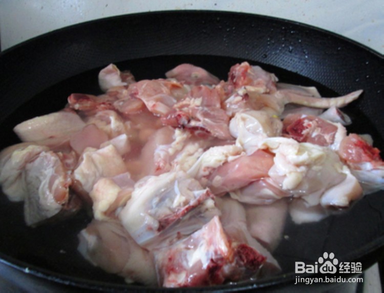 麻辣鸡火锅的做法