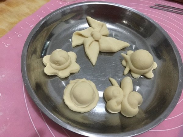 百变馒头造型设计，给你不一样的美食体验