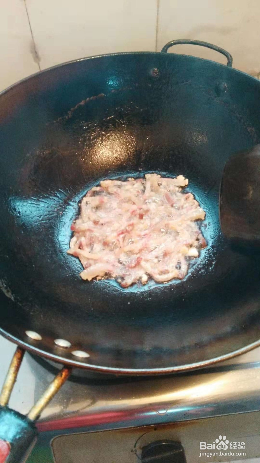 怎样炒芹菜好吃？