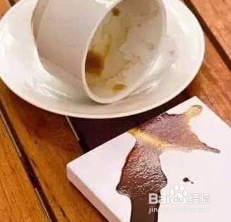 一招去除衣物顽固污渍(下)