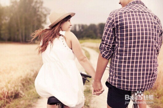 连这些都做不到，你谈什么结婚？是发昏了好么