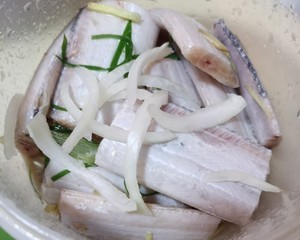 这样做的清蒸带鱼很美味