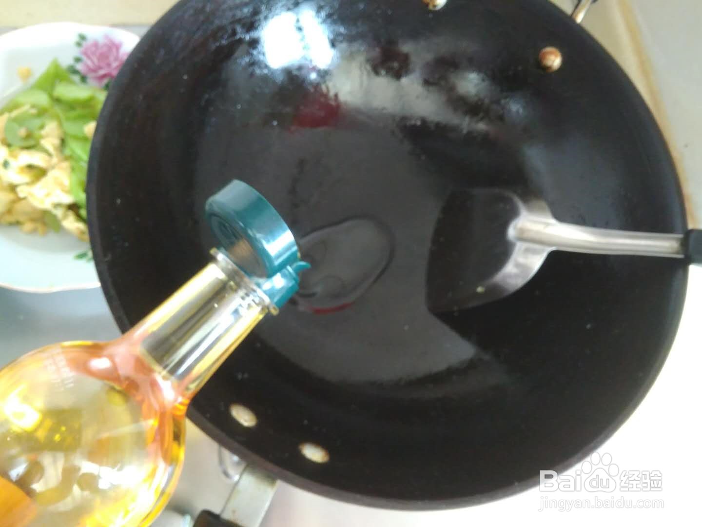 减肥餐清炒牛心菜怎么做？