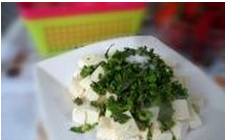 美味香椿拌豆腐的做法