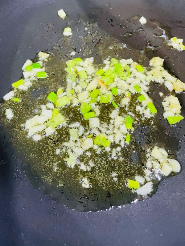 口蘑香菇蛋花汤