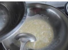 怎么做奶油蘑菇汤,奶油蘑菇汤的做法