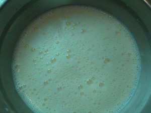 分享雪蜜缘纯牛奶冰激凌的做法步骤