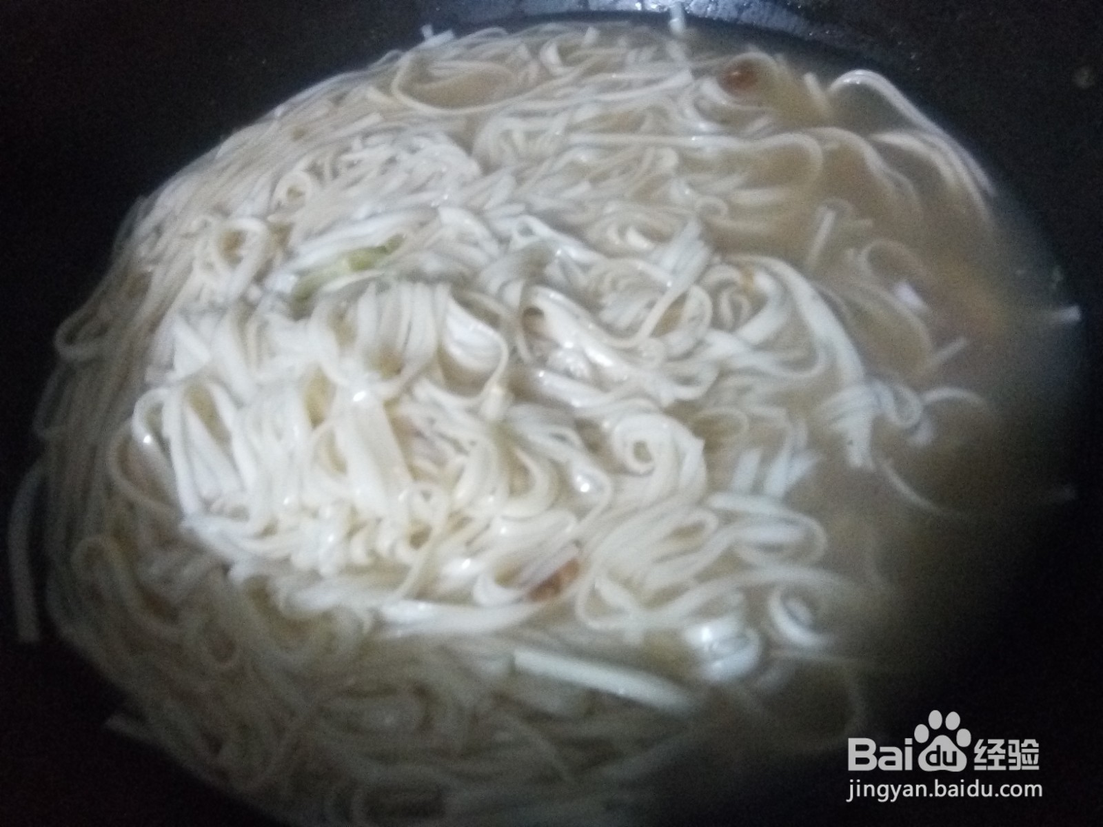 家常鸡蛋炸酱面