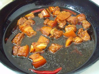红烧猪头肉的做法