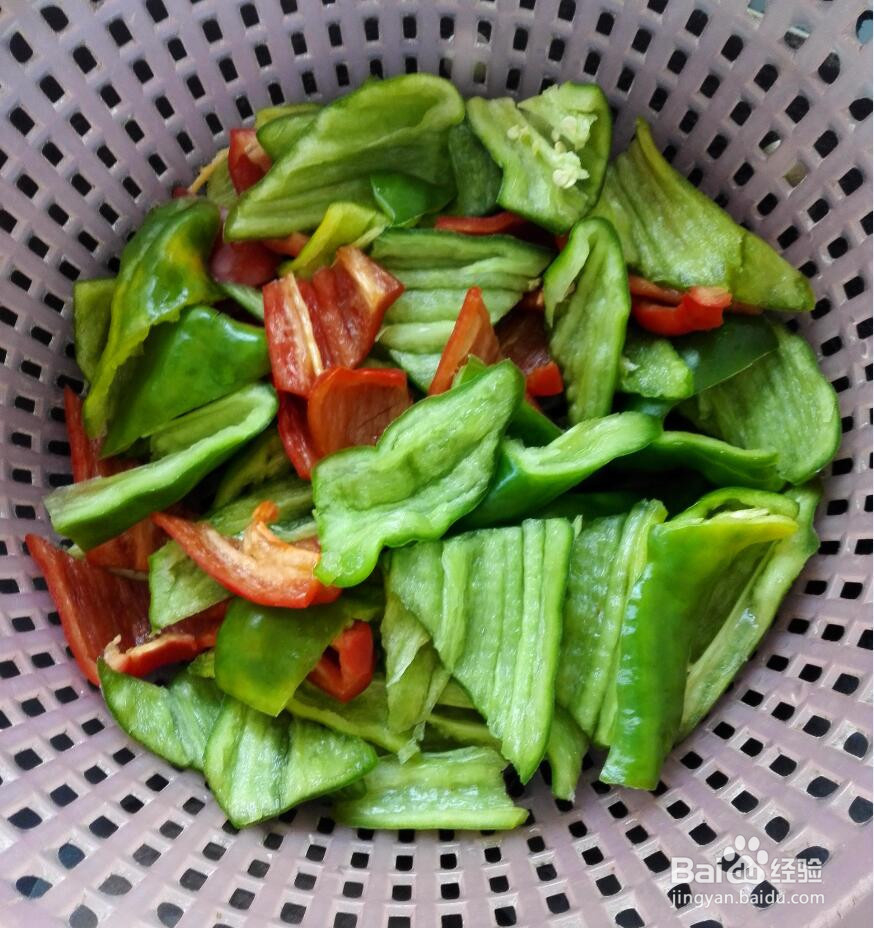 怎样制作五花肉烧甲鱼
