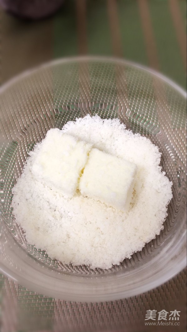椰蓉牛奶小方