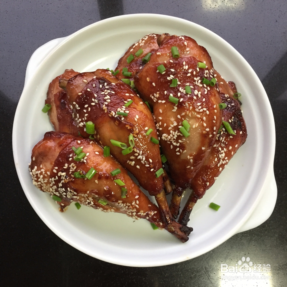 香气浓郁的叉烧烤鸡腿