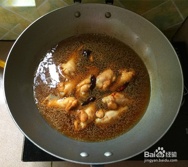 水笋烧鸡翅根的做法