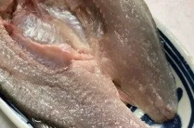清蒸鲈鱼的做法