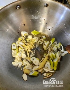 怎么自制香辣小龙虾尾