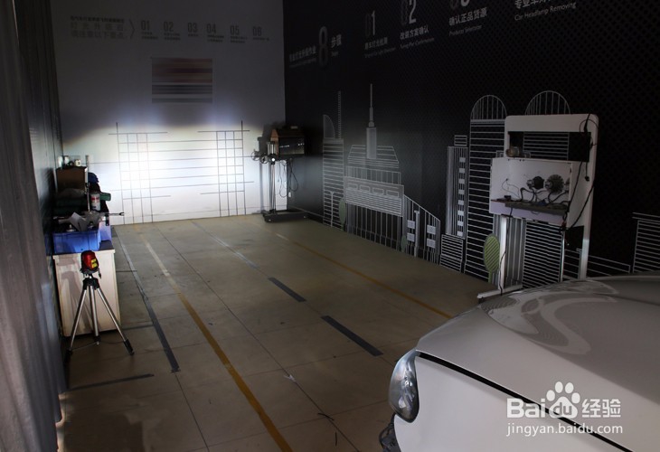 白色珍珠宝马-5系改大灯，简直面目全非了