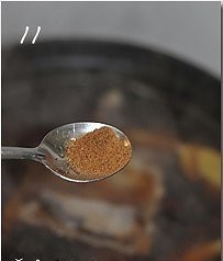红烧鸡爪——是独家秘制哦