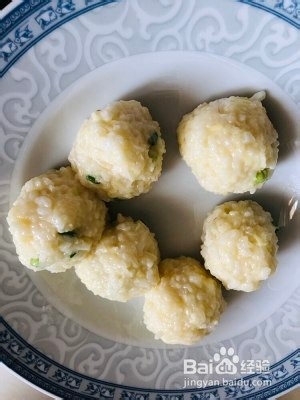 养生食补米饭萝卜丝丸子的做法