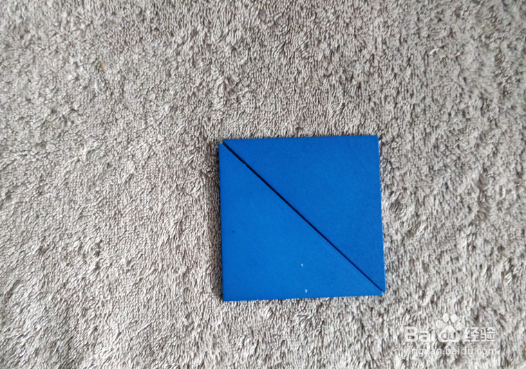 含三个三角形的大象用蒙氏积木怎样拼？