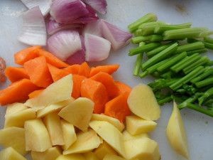 家常咖喱鸡腿盖浇饭的做法