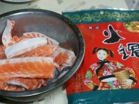风味独特的火立方三文鱼骨火锅