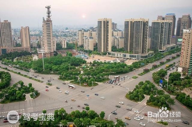 资深教练教你科目三如何通过路口