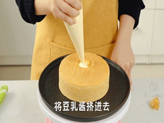 豆乳爆浆蛋糕怎么做