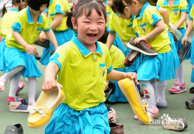 关晓彤下厨为爸爸做爱心面 贴心小棉袄如何养成