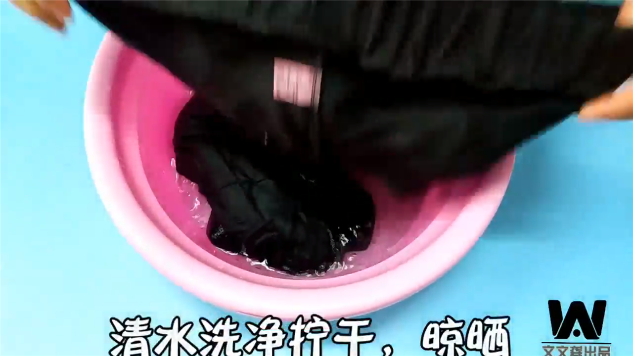 怎样洗绒裤才不会褪色