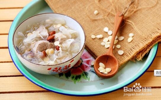 怎么避免厨房油烟对皮肤的伤害