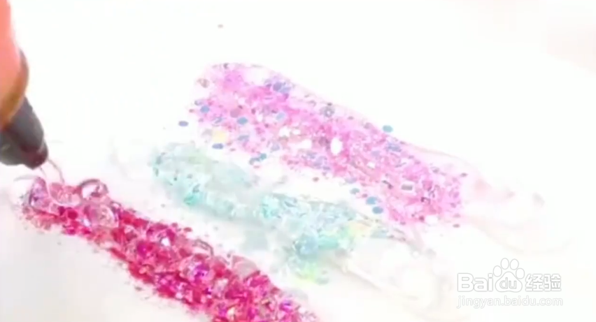 如何给芭比娃娃做一些好看的配饰