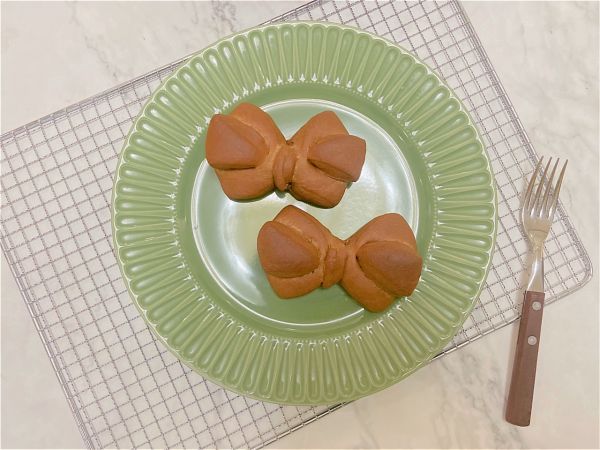 可可蝴蝶结面包