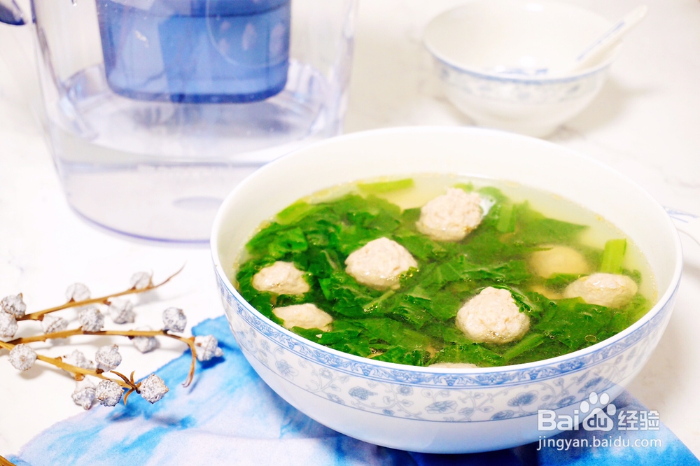 味美鲜香的小白菜肉丸汤