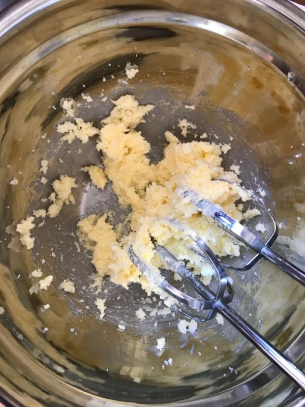碧根果黑巧蛋糕