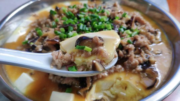 冬菇肉沫酱豆腐滑蛋