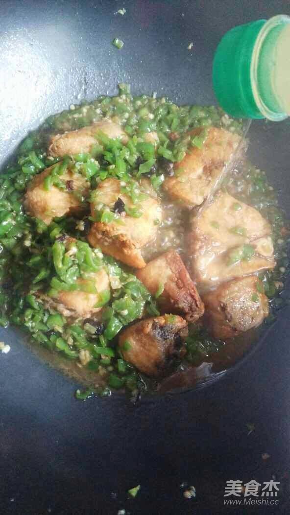 青椒豆豉焖草鱼