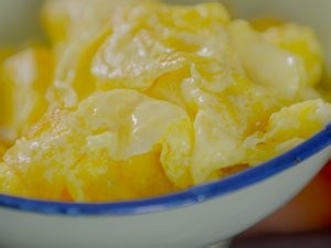剁椒炒鸡蛋的制作方法