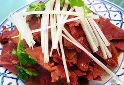 曹记驴肉的做法