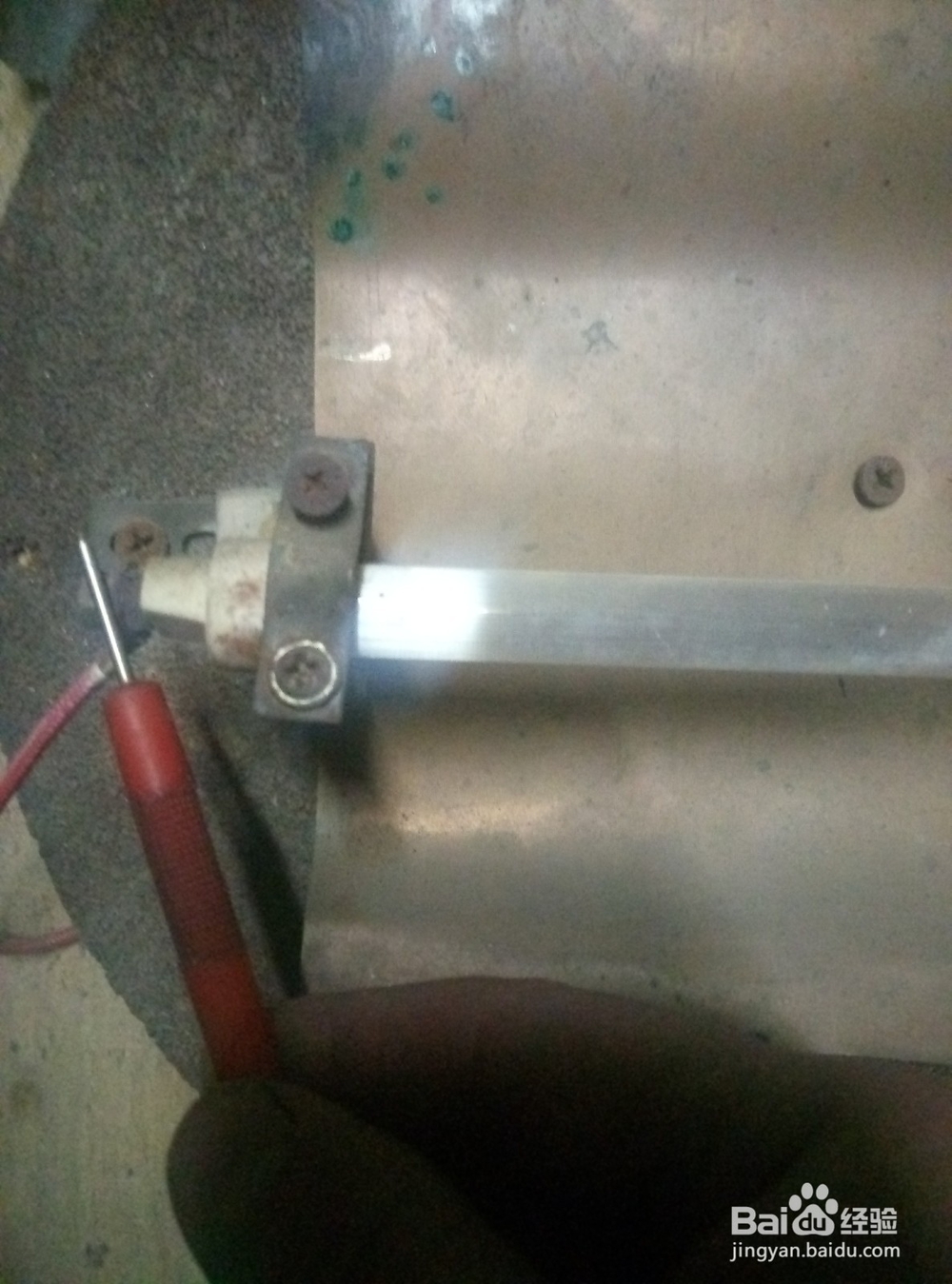 怎样自己动手修理磨砂玻璃管取暖器