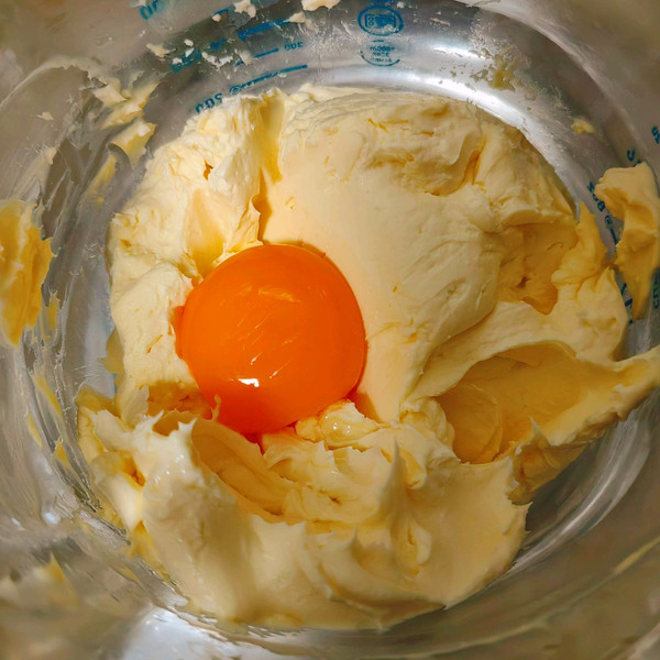 超好吃巴斯克蛋糕