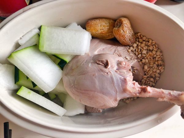 冬瓜薏米老鸭汤