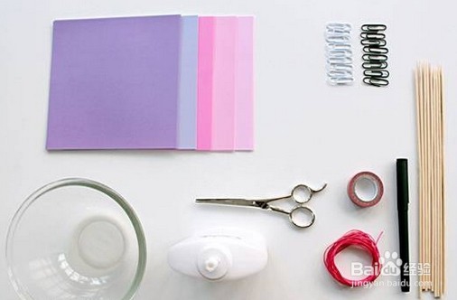 怎么用彩纸做漂亮的装饰插花