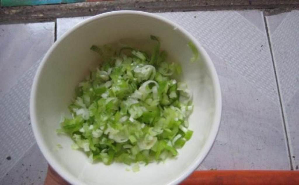 看着都让人流口水的葱香花卷,你会做吗