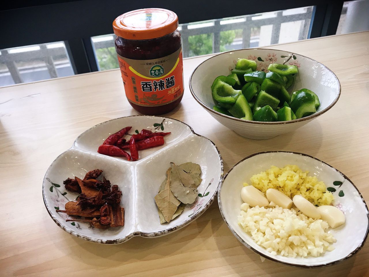 香辣啤酒小龙虾,炎炎的夏日来一个