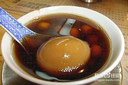 桑寄生莲子蛋茶